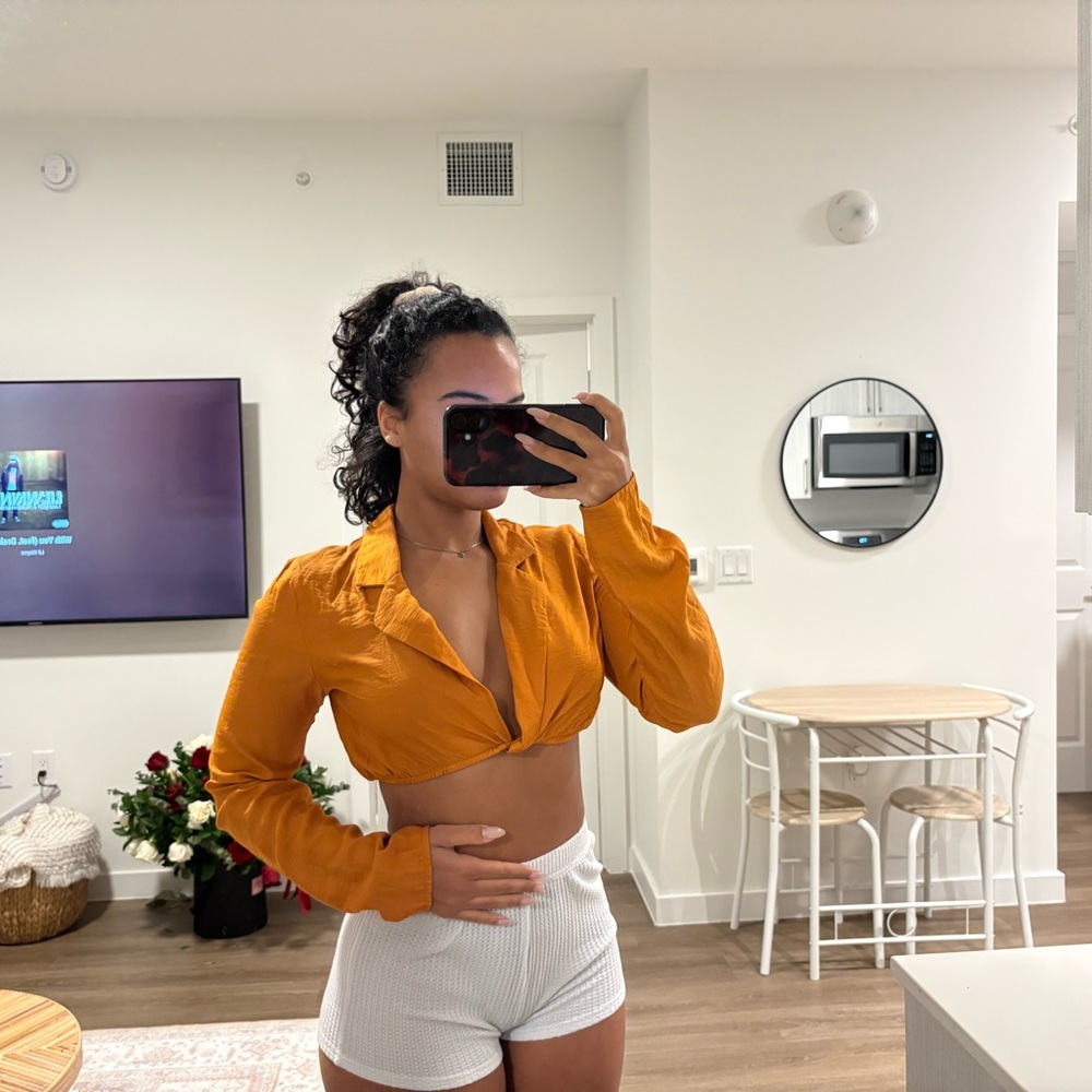 PrettyLittleThing Mustard Crop Top